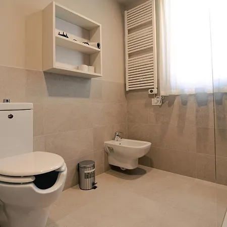 Guest house Palazzo Borgo Trento - Royal Welcome *