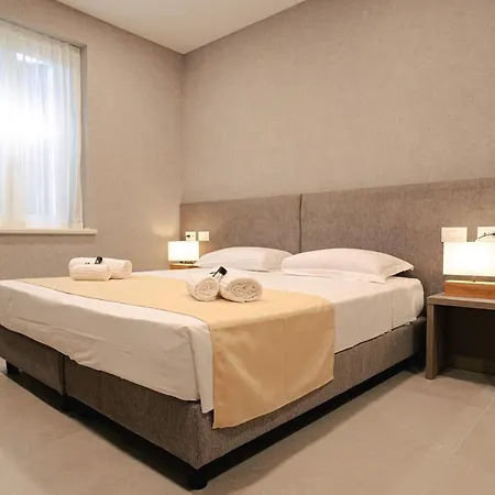 Palazzo Borgo Trento - Royal Welcome *